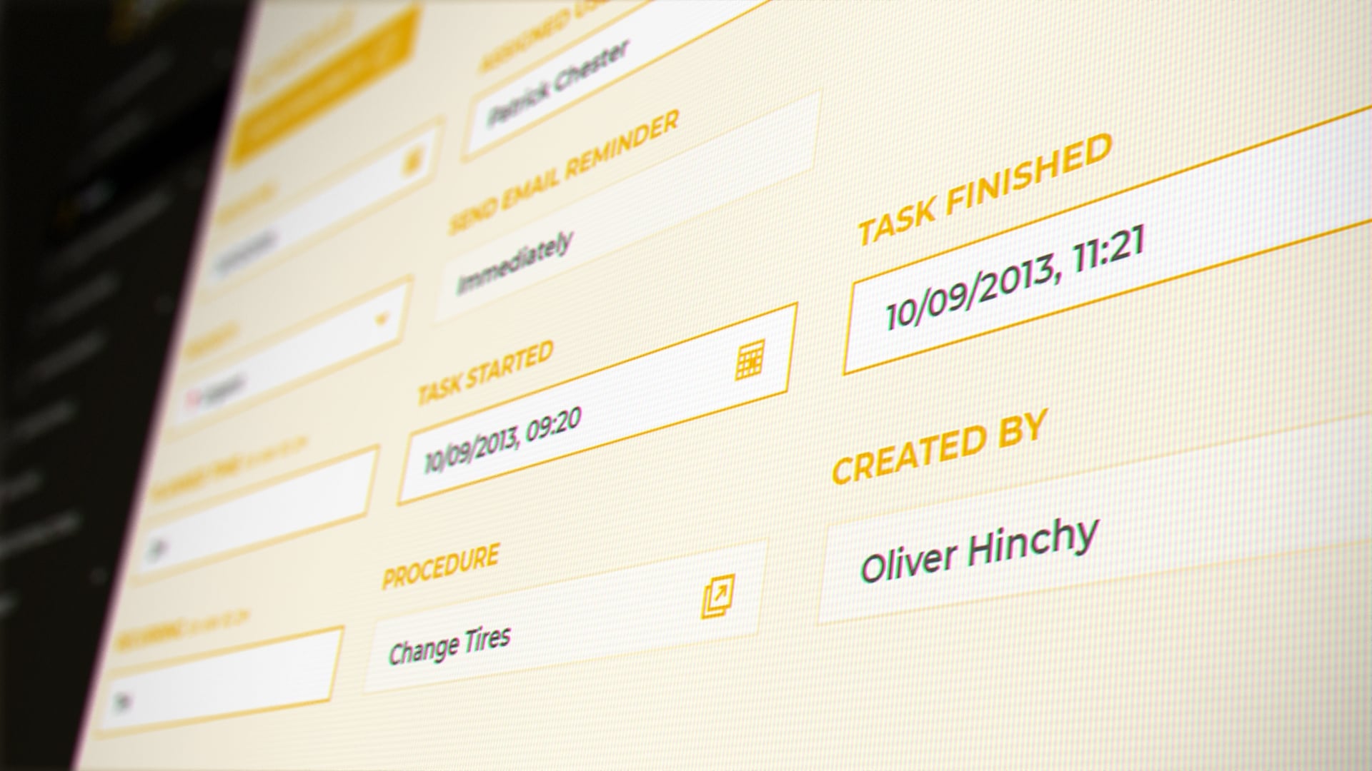 Screenshot of task management interface displaying task details, dates, and creator information.
